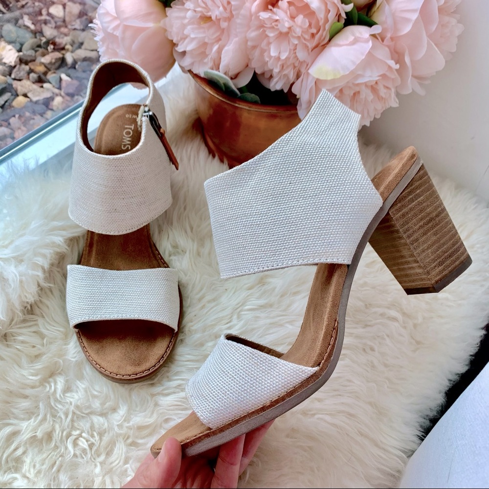 TOMS Majorca Canvas Cutout Sandal Size 10